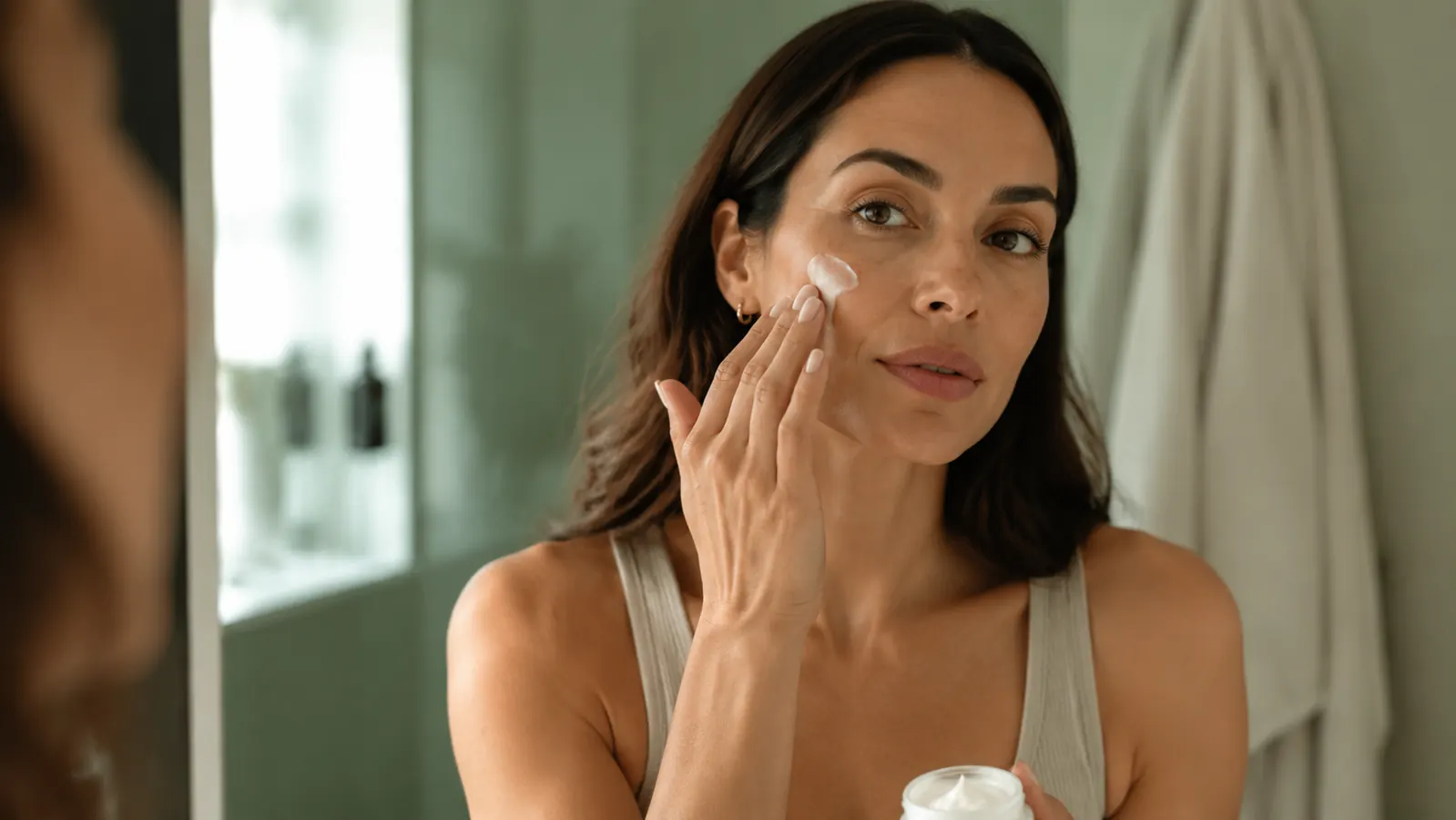 La Roche-Posay Toleriane Double Repair Moisturizer: Is It Worth the Hype?
